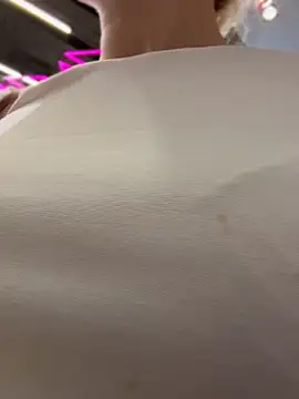 AmmyHot self squirt show