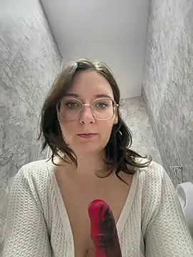 The_Snowwhitee with friend - 2023/11/27