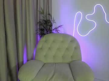 Alicelevine ass play camshow