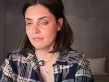 Alliesynns pussy play
