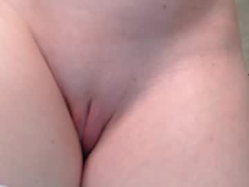 Emilly_angel ass play
