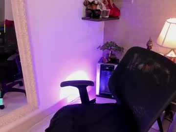 Mariana_c toy fun