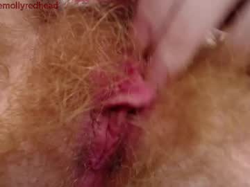 Molly_redhead self squirt
