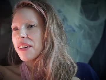Radiant_ada self squirt - 24 December 2023