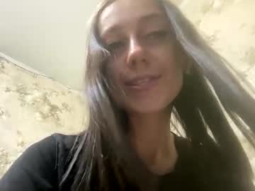 Viktoria9898 cowgirl sex camshow